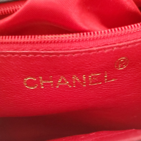 Chanel Satin Quilted Tassel Flap Rare Collectable Vintage Purse⚜️🖤⚜️ - Picture 3 of 12